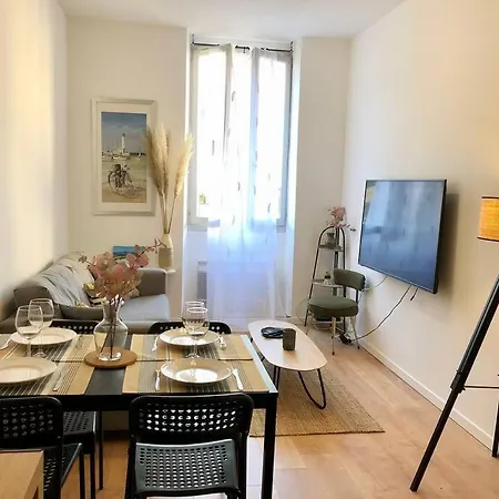 T2 A Pieds Apartment *